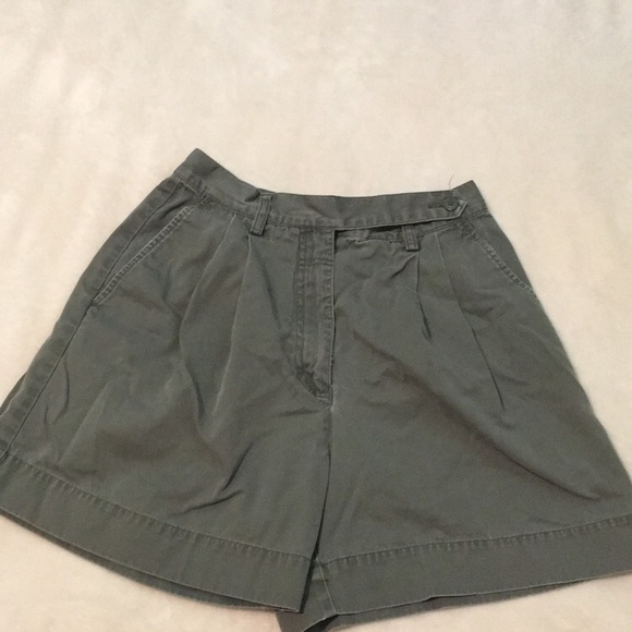 Eddie Bauer olive green shorts - Picture 4 of 4